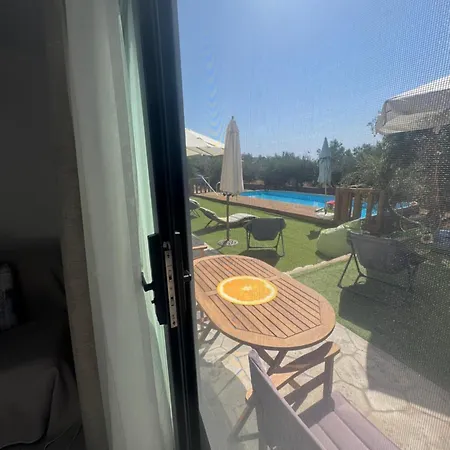 Elements Of Diros Penzion Pírgos Dhiroú